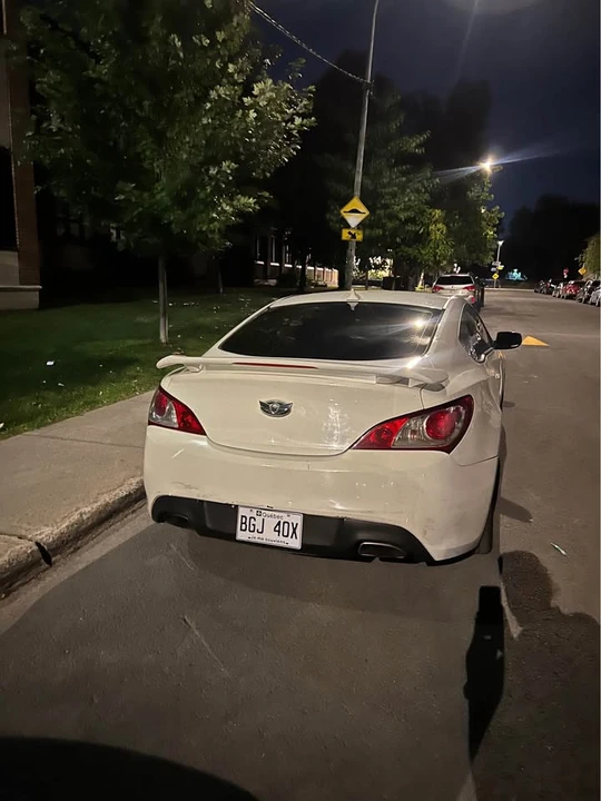 2011 Hyundai Genesis Coupe - Image 13 of 14