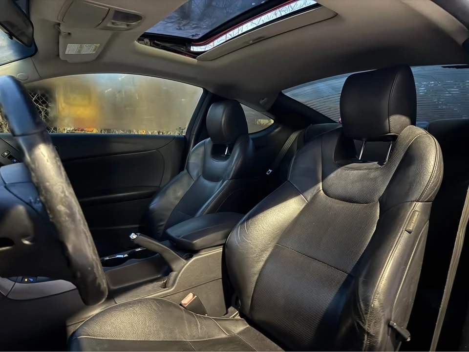 2011 Hyundai Genesis Coupe - Image 7 of 11