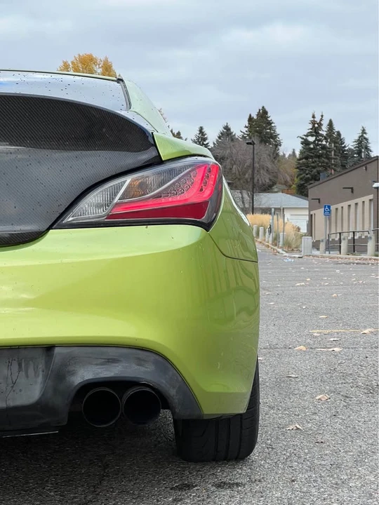 2011 Hyundai Genesis Coupe - Image 11 of 14