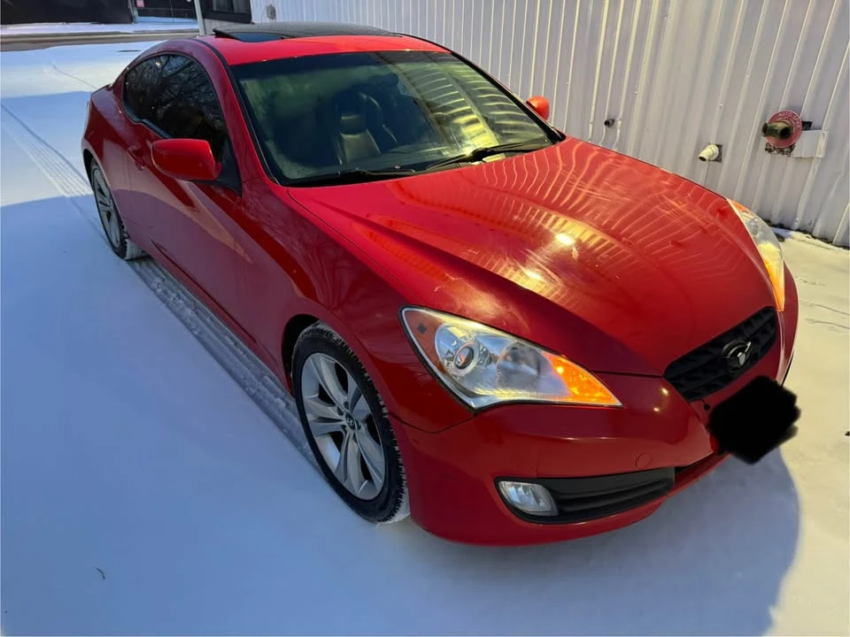 2011 Hyundai Genesis Coupe - Image 3 of 11