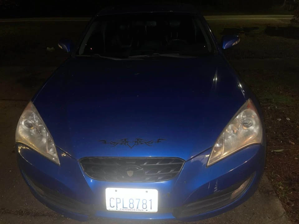 2011 Hyundai Genesis Coupe - Image 3 of 7