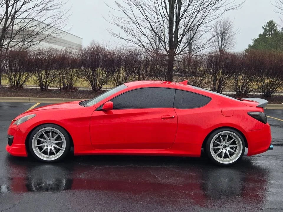 2011 Hyundai Genesis Coupe - Image 3 of 15