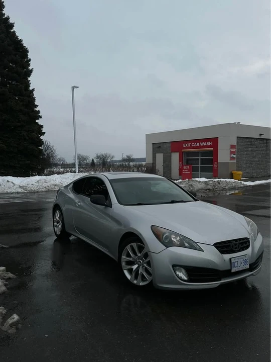 2011 Hyundai Genesis Coupe - Image 3 of 3