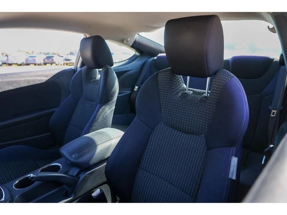 2011 Hyundai Genesis Coupe - Image 8 of 20