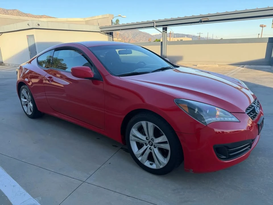 2011 Hyundai Genesis Coupe - Image 14 of 20