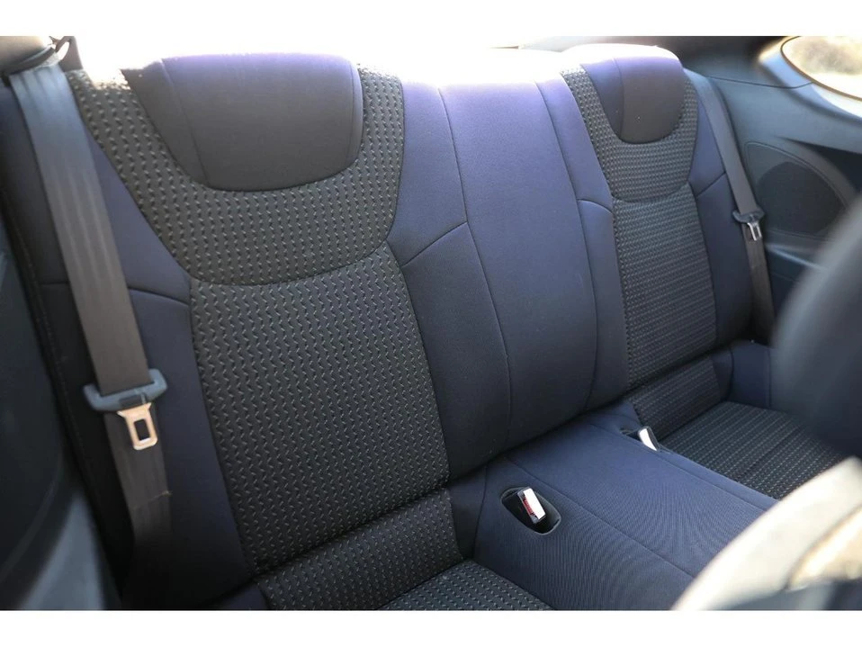 2011 Hyundai Genesis Coupe - Image 16 of 20