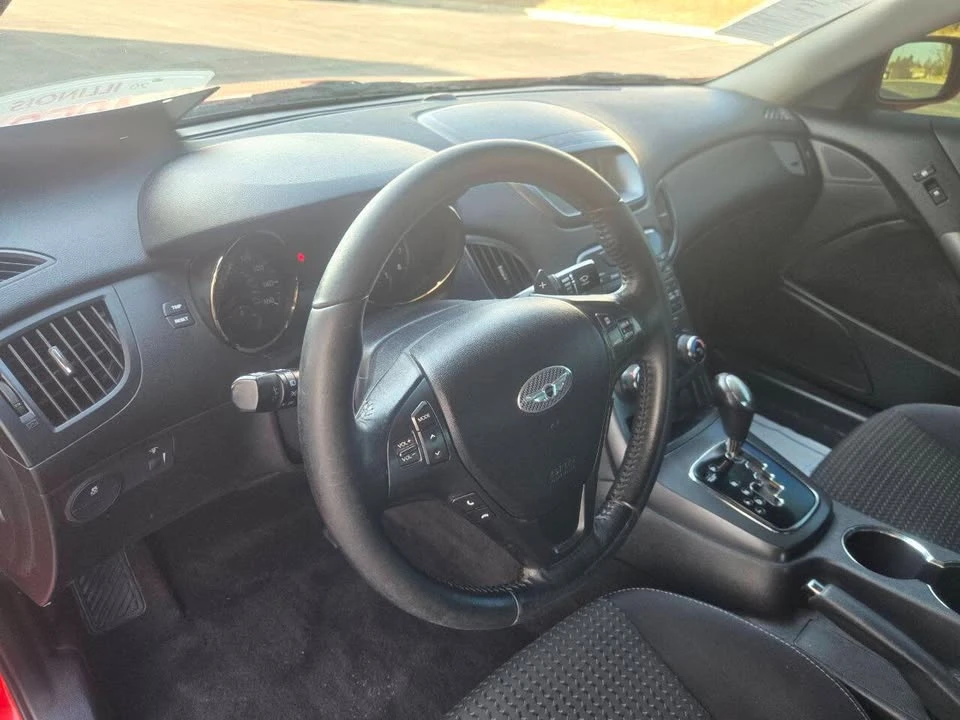 2011 Hyundai Genesis Coupe - Image 13 of 20