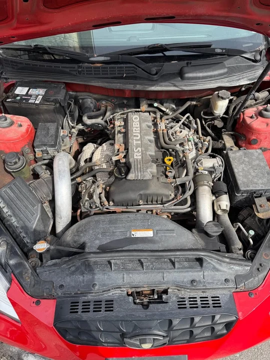 2011 Hyundai Genesis Coupe - Image 6 of 11