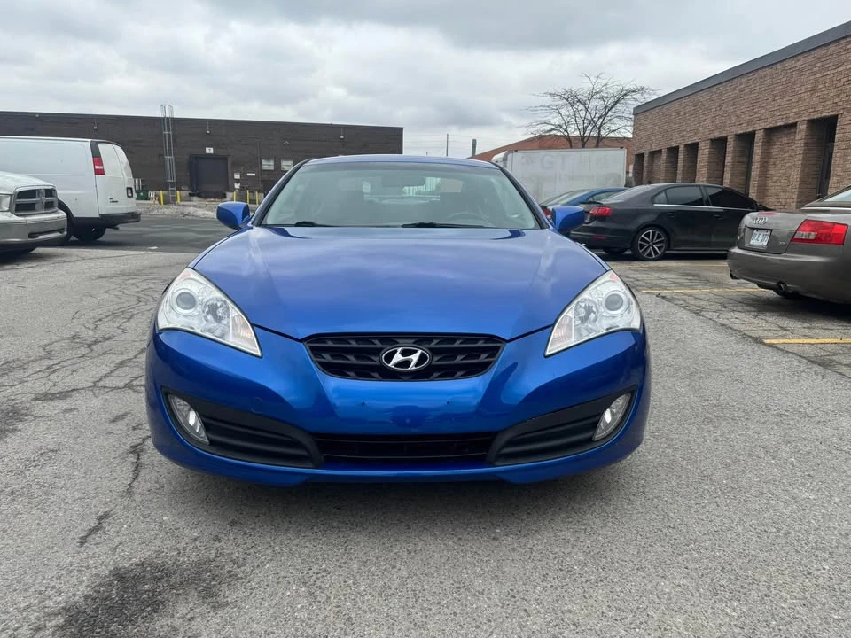 2011 Hyundai Genesis Coupe - Image 2 of 11