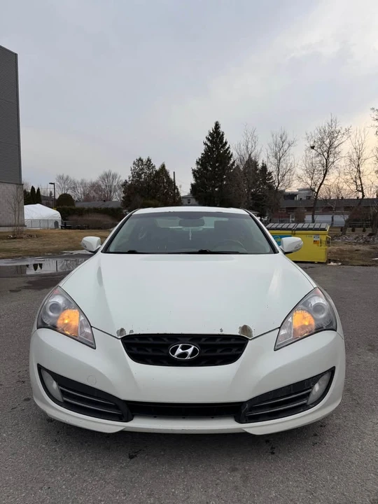 2011 Hyundai Genesis Coupe - Image 8 of 18