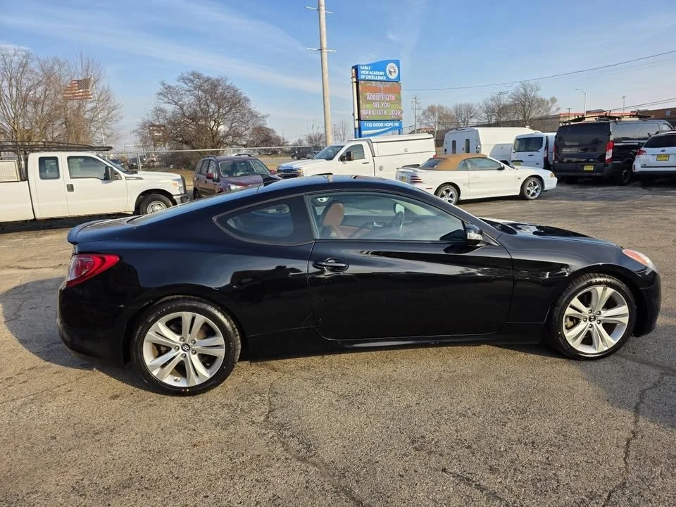 2011 Hyundai Genesis Coupe - Image 5 of 19