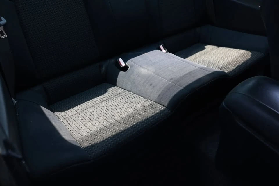 2011 Hyundai Genesis Coupe - Image 19 of 20