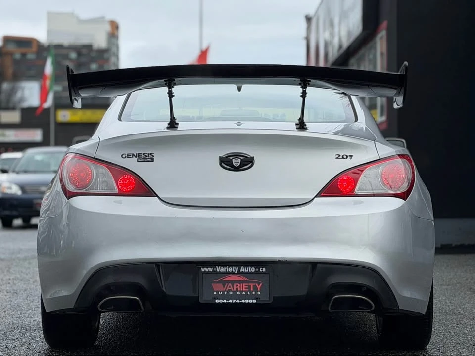 2011 Hyundai Genesis Coupe - Image 9 of 20
