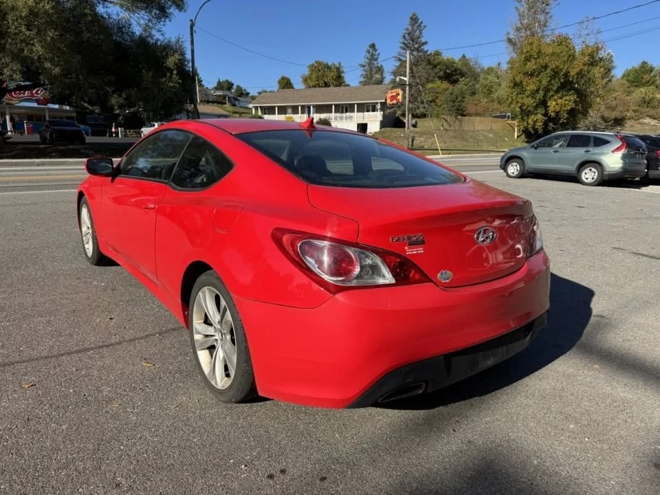 2011 Hyundai Genesis Coupe - Image 7 of 13
