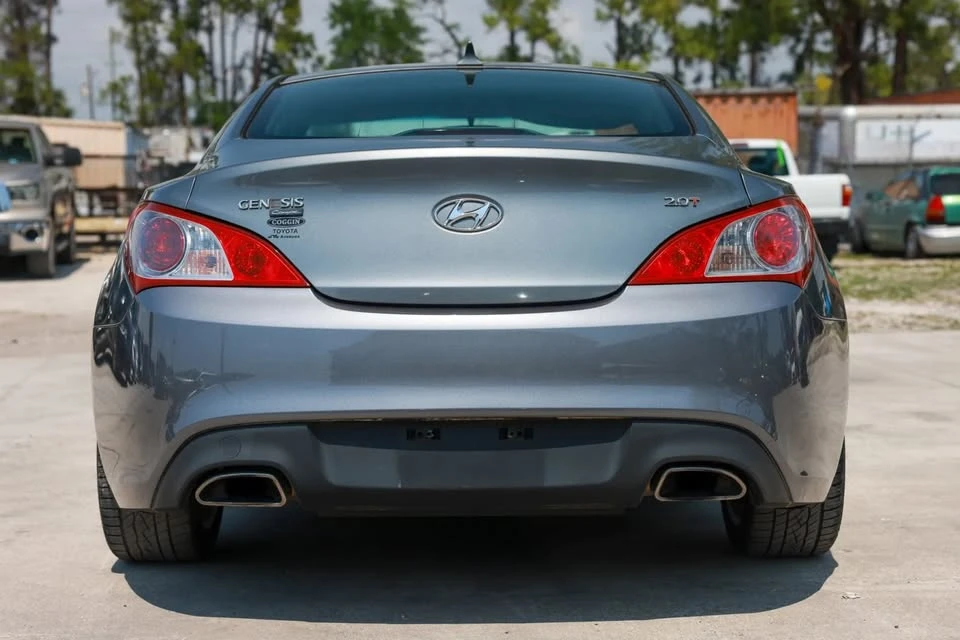 2011 Hyundai Genesis Coupe - Image 5 of 20