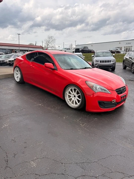 2011 Hyundai Genesis Coupe - Image 6 of 12