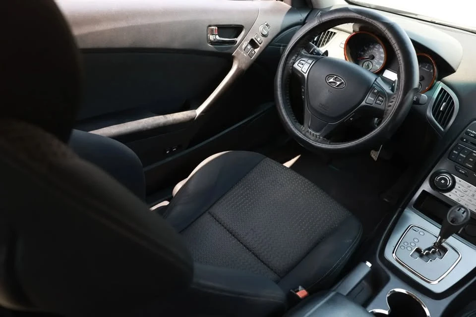 2011 Hyundai Genesis Coupe - Image 20 of 20