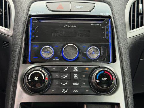 2011 Hyundai Genesis Coupe - Image 16 of 18