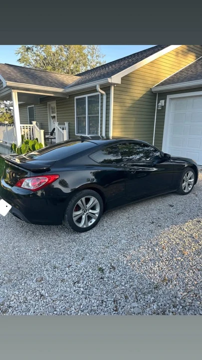 2011 Hyundai Genesis Coupe - Image 5 of 19