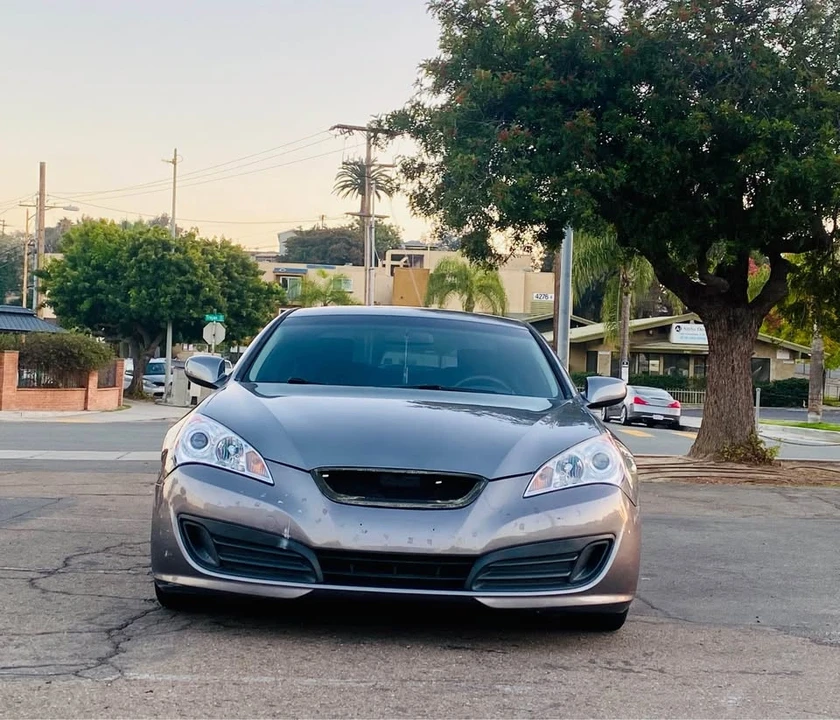2011 Hyundai Genesis Coupe - Image 5 of 18