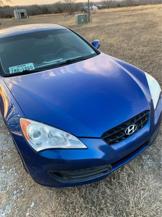 2011 Hyundai Genesis Coupe - Image 3 of 11