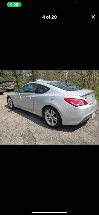 2011 Hyundai Genesis Coupe - Image 20 of 21