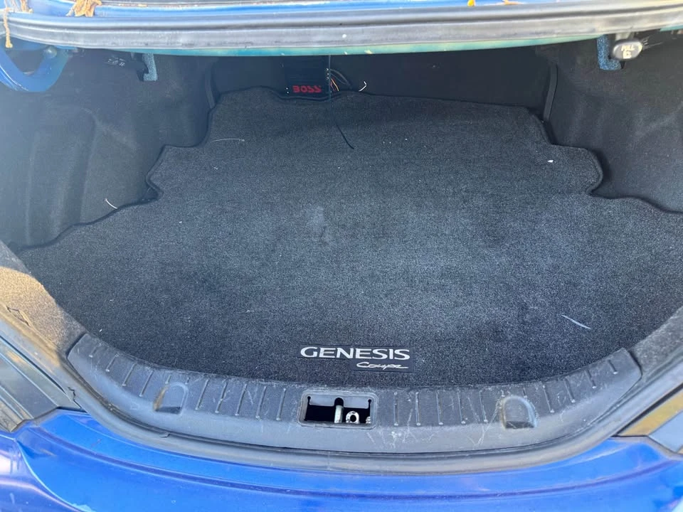 2011 Hyundai Genesis Coupe - Image 11 of 11