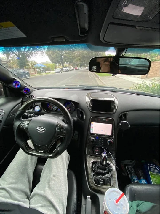 2011 Hyundai Genesis Coupe - Image 10 of 10