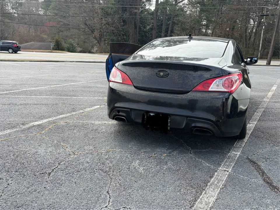 2011 Hyundai Genesis Coupe - Image 3 of 9