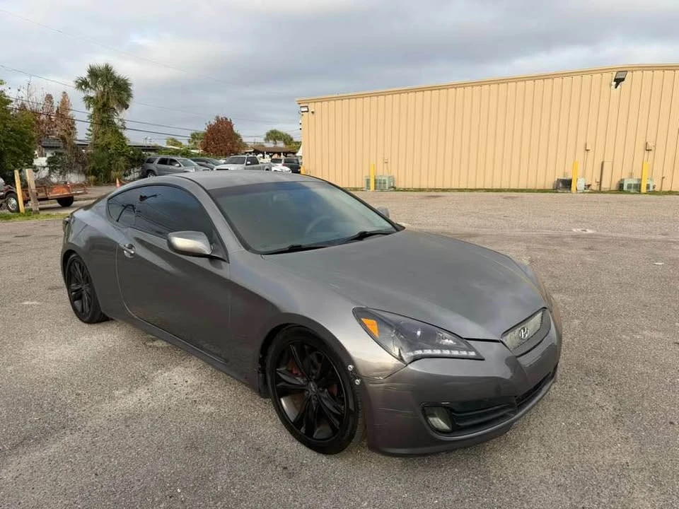 2011 Hyundai Genesis Coupe - Image 7 of 13