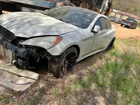 2011 Hyundai Genesis Coupe 2.0T
