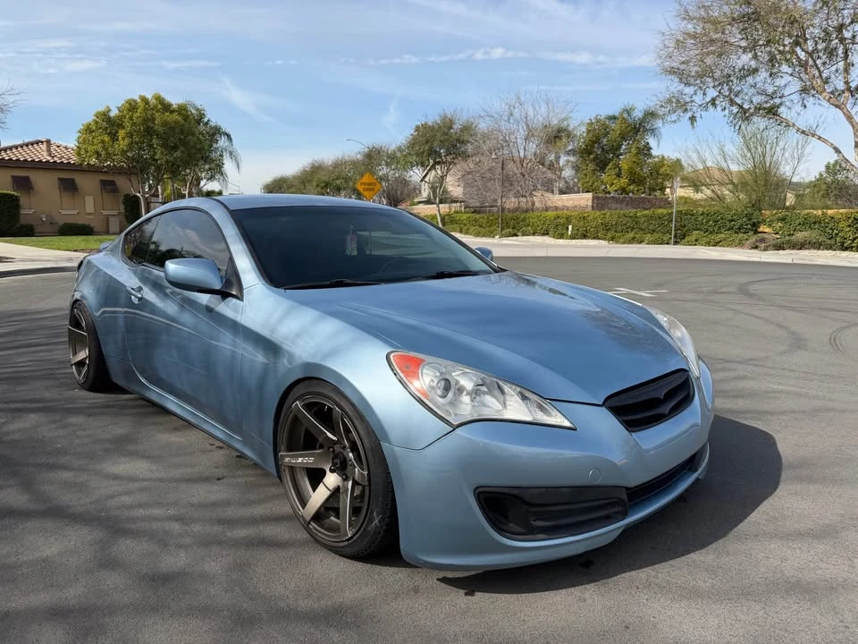 2011 Hyundai Genesis Coupe - Image 3 of 11