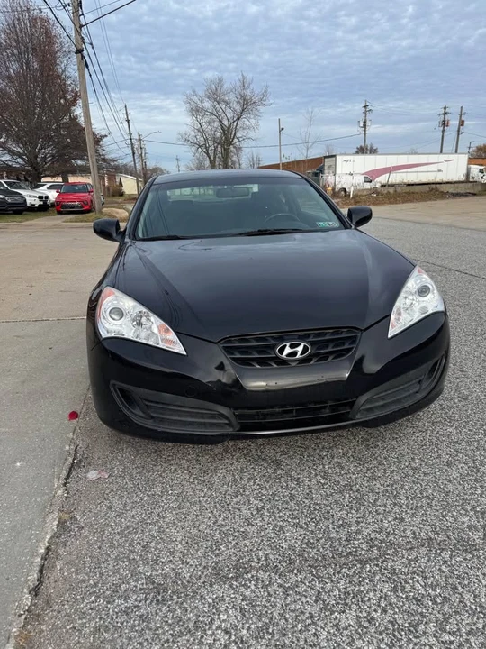2011 Hyundai Genesis Coupe - Image 2 of 14