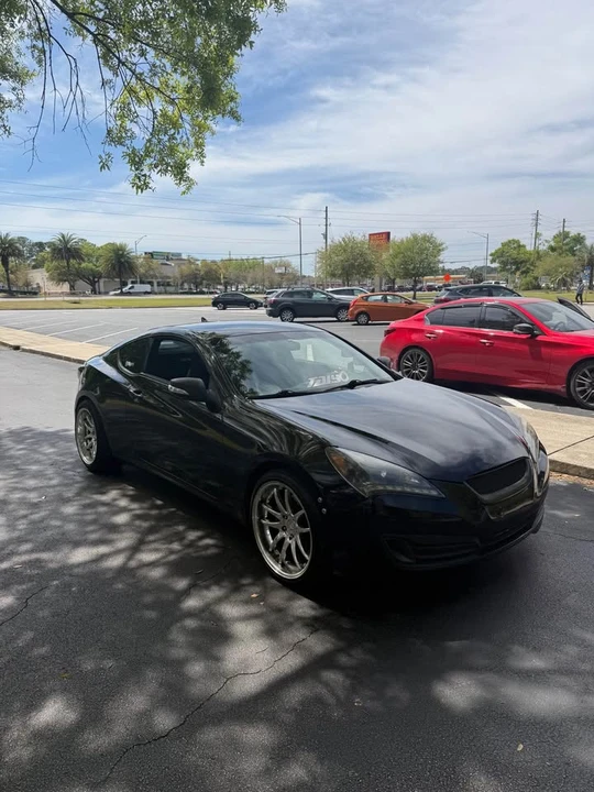 2011 Hyundai Genesis Coupe - Image 3 of 12