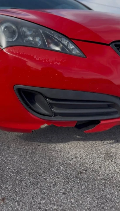 2011 Hyundai Genesis Coupe - Image 2 of 13