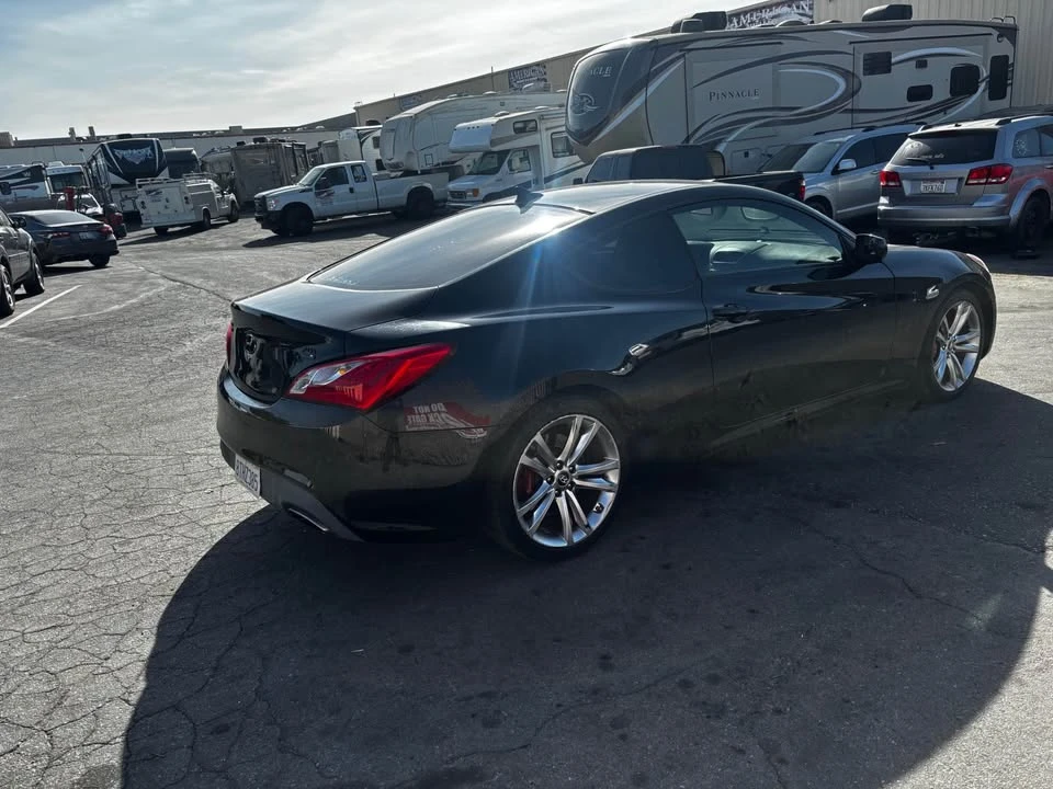2011 Hyundai Genesis Coupe - Image 7 of 12