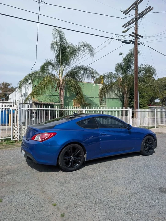 2011 Hyundai Genesis Coupe - Image 6 of 16