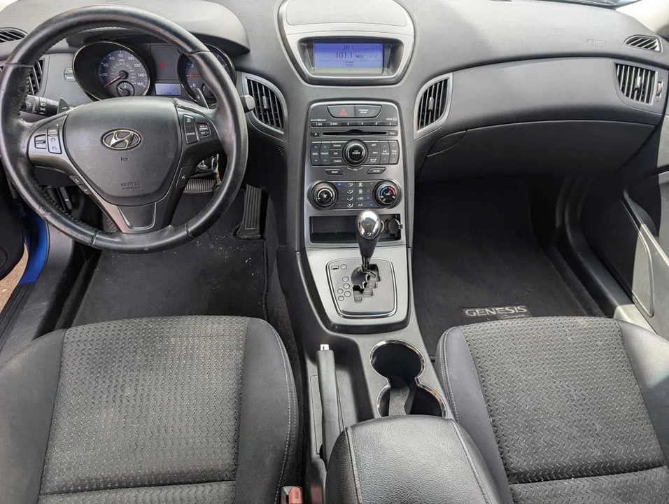 2011 Hyundai Genesis Coupe - Image 5 of 16