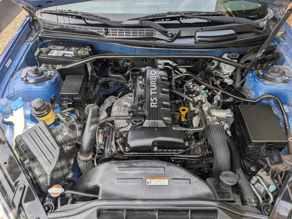 2011 Hyundai Genesis Coupe - Image 7 of 16