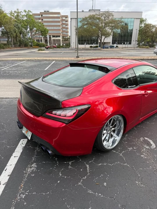 2011 Hyundai Genesis Coupe - Image 2 of 4