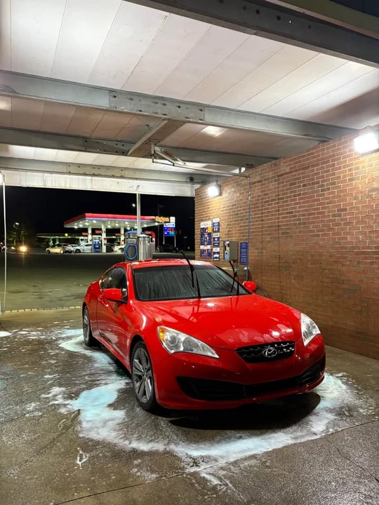 2011 Hyundai Genesis Coupe - Image 2 of 4