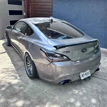 2011 Hyundai Genesis Coupe 2.0T