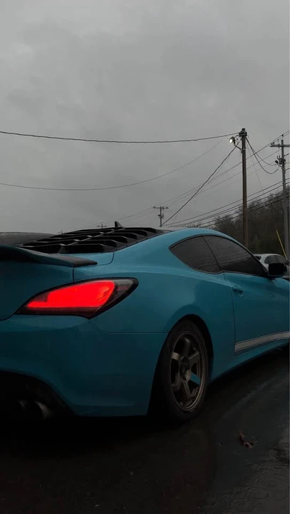 2011 Hyundai Genesis Coupe - Image 3 of 6