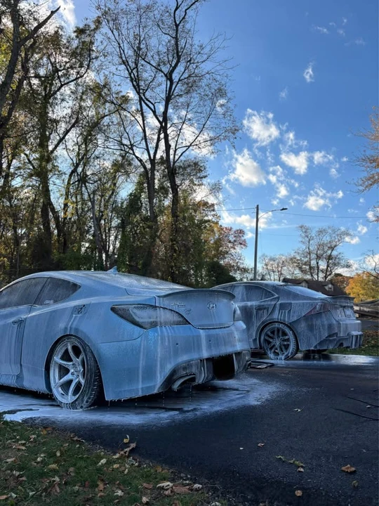 2011 Hyundai Genesis Coupe - Image 4 of 12