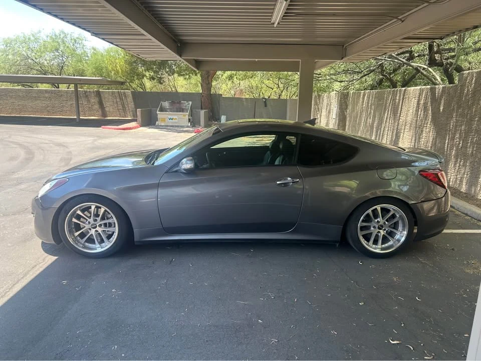 2011 Hyundai Genesis Coupe - Image 2 of 5