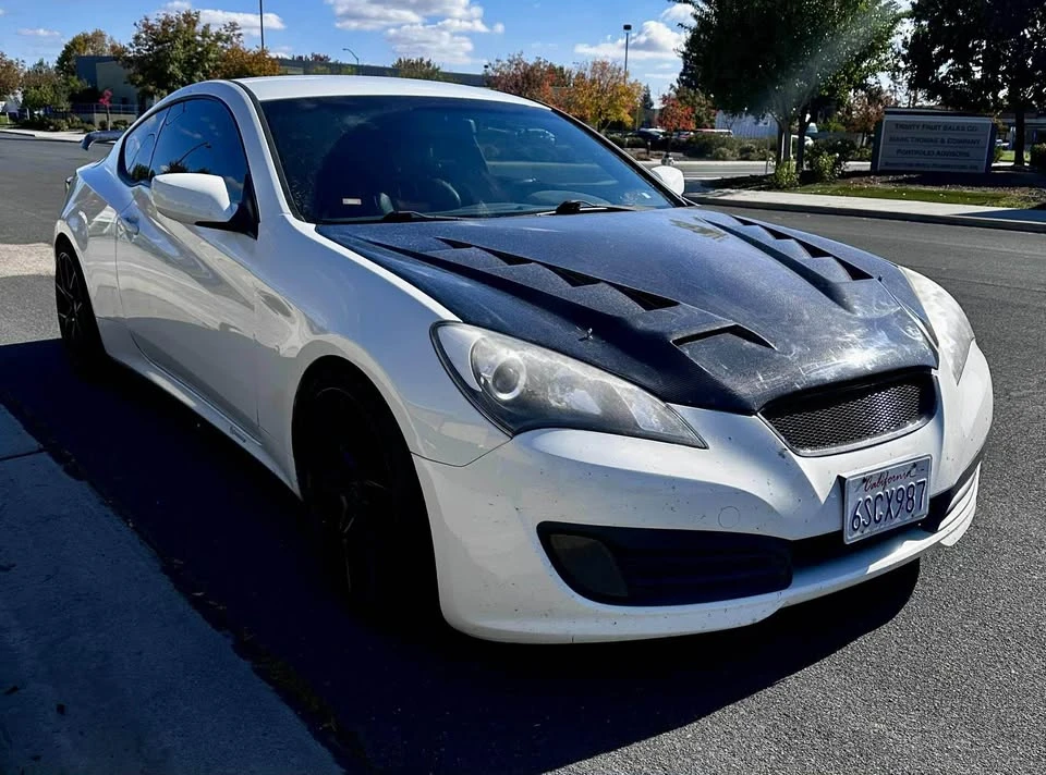 2011 Hyundai Genesis Coupe - Image 10 of 10