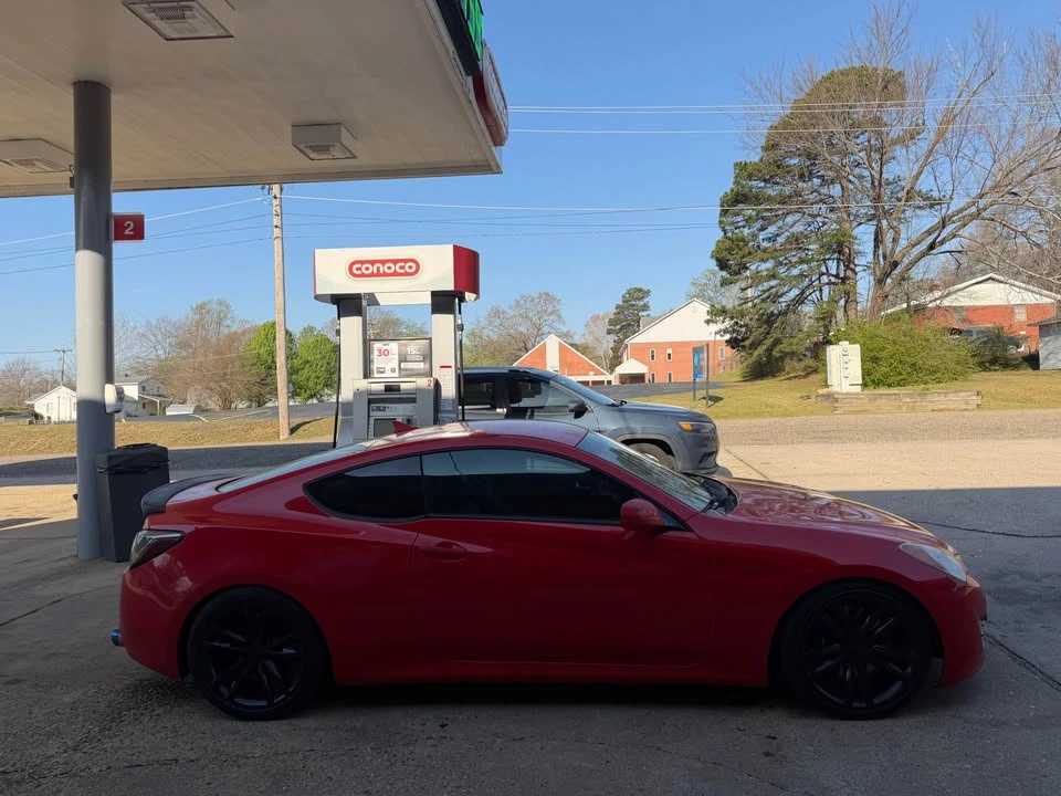2011 Hyundai Genesis Coupe - Image 2 of 6