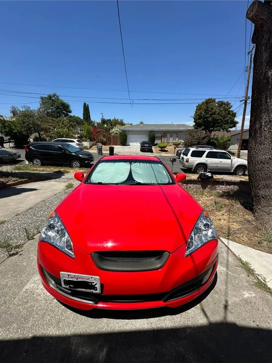 2011 Hyundai Genesis Coupe - Image 3 of 6
