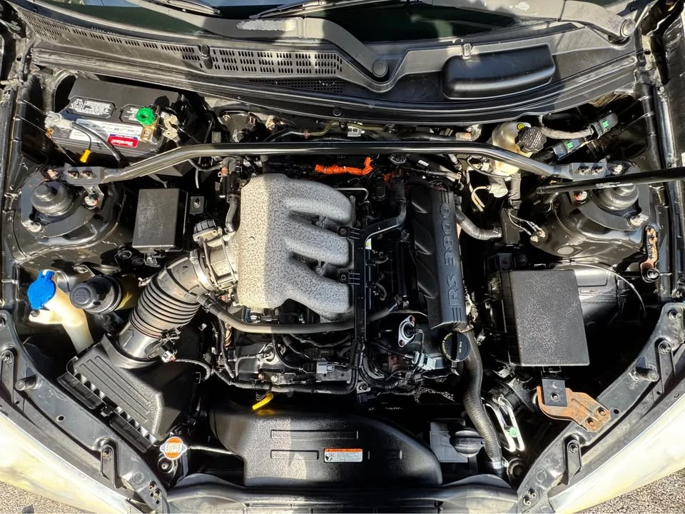 2011 Hyundai Genesis Coupe - Image 16 of 17