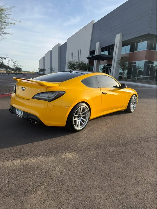 2011 Hyundai Genesis Coupe - Image 3 of 12